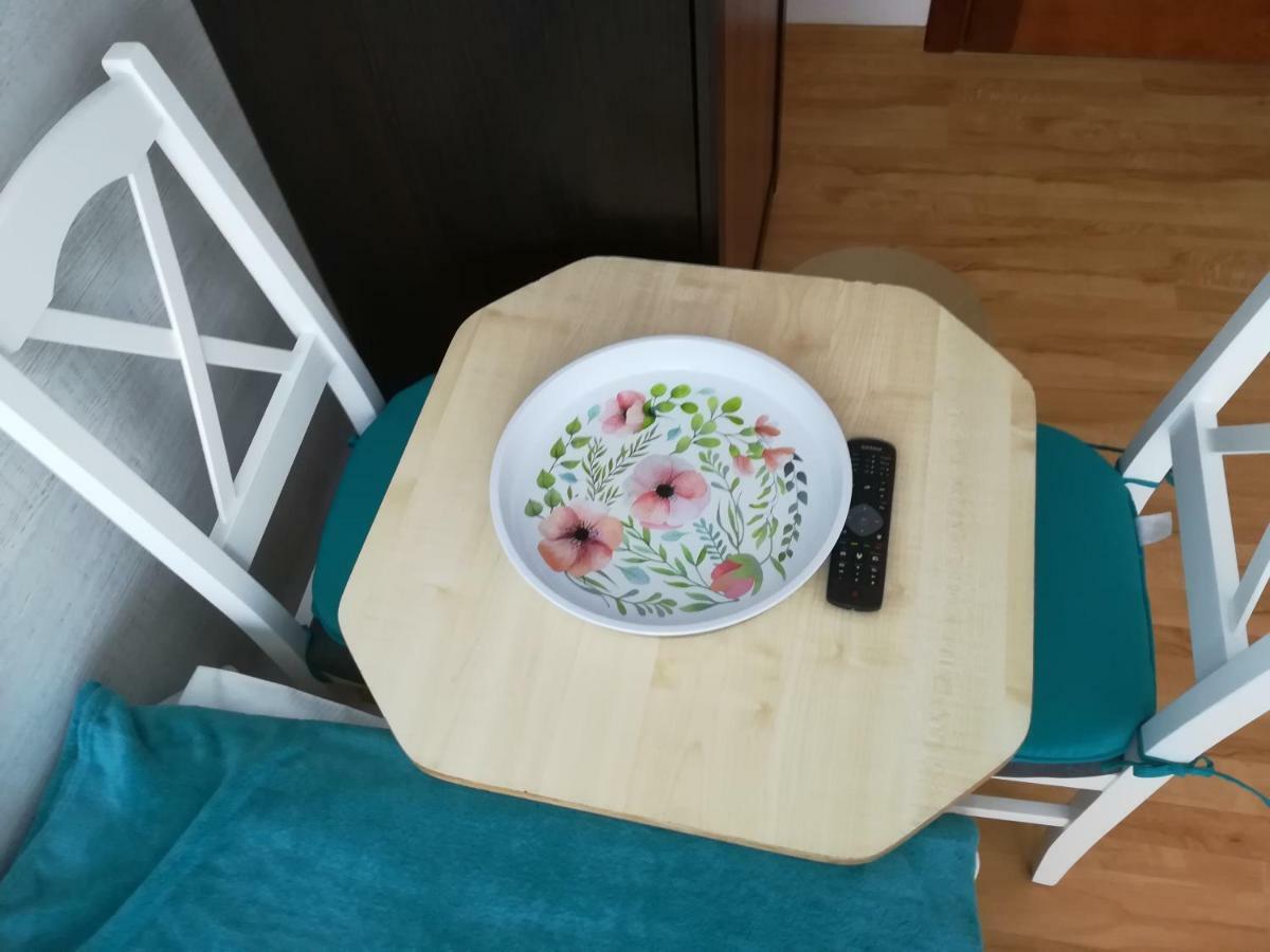 Pokoje Goscinne Jutrzenka Swarzewo Exteriör bild